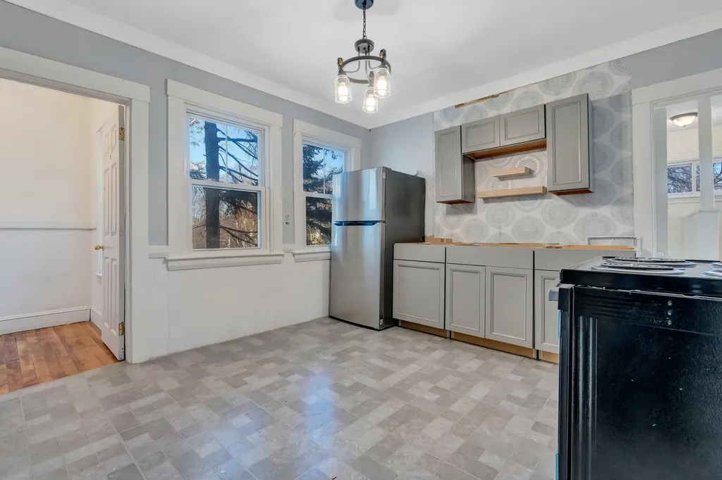 10 Deane Street Portland ME 04102