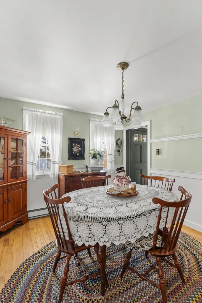 1484 Washington Street Bath ME 04530