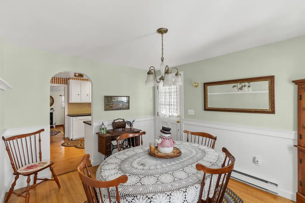 1484 Washington Street Bath ME 04530