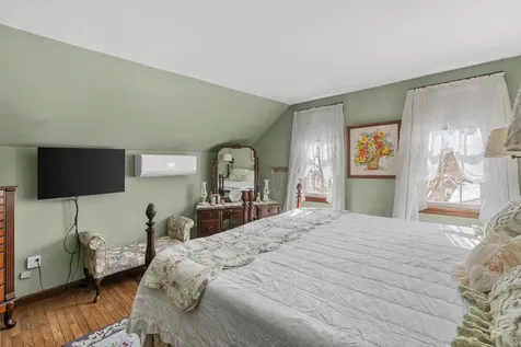 1484 Washington Street Bath ME 04530