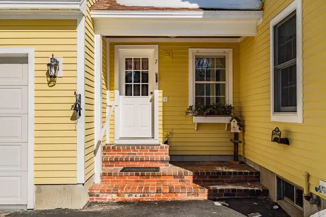 7 Aspen Lane Gorham ME 04038