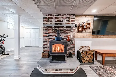 7 Aspen Lane Gorham ME 04038