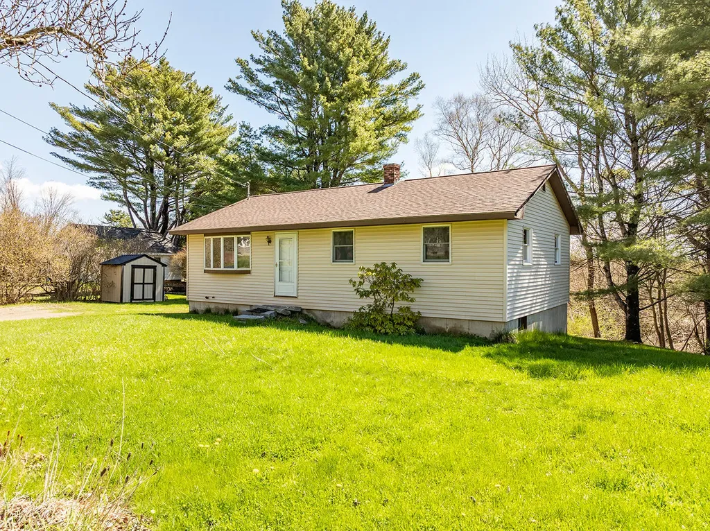 117 Beechwood Street Thomaston ME 04861