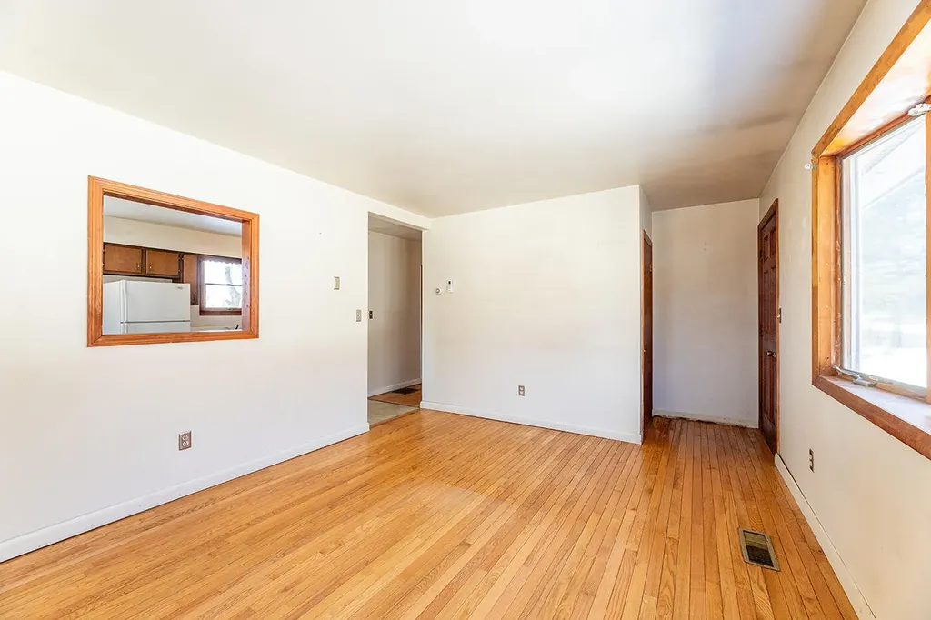 117 Beechwood Street Thomaston ME 04861