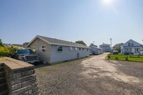 273 Webhannet Drive Wells ME 04090
