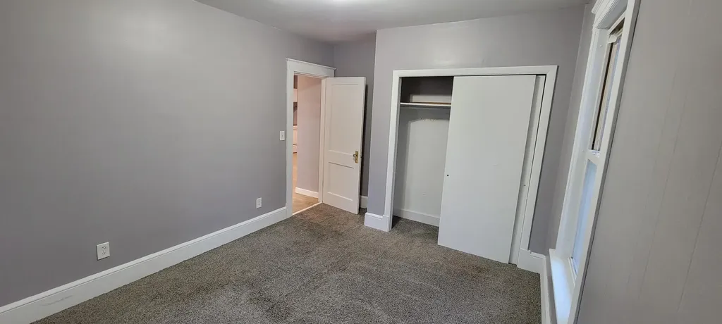 85 Androscoggin Avenue Lewiston ME 04240