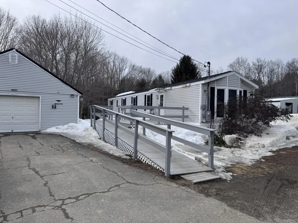 150 Galilee Road Farmington ME 04938