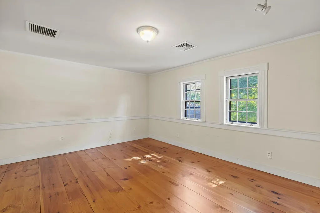 445 Greely Road Extension Cumberland ME 04021