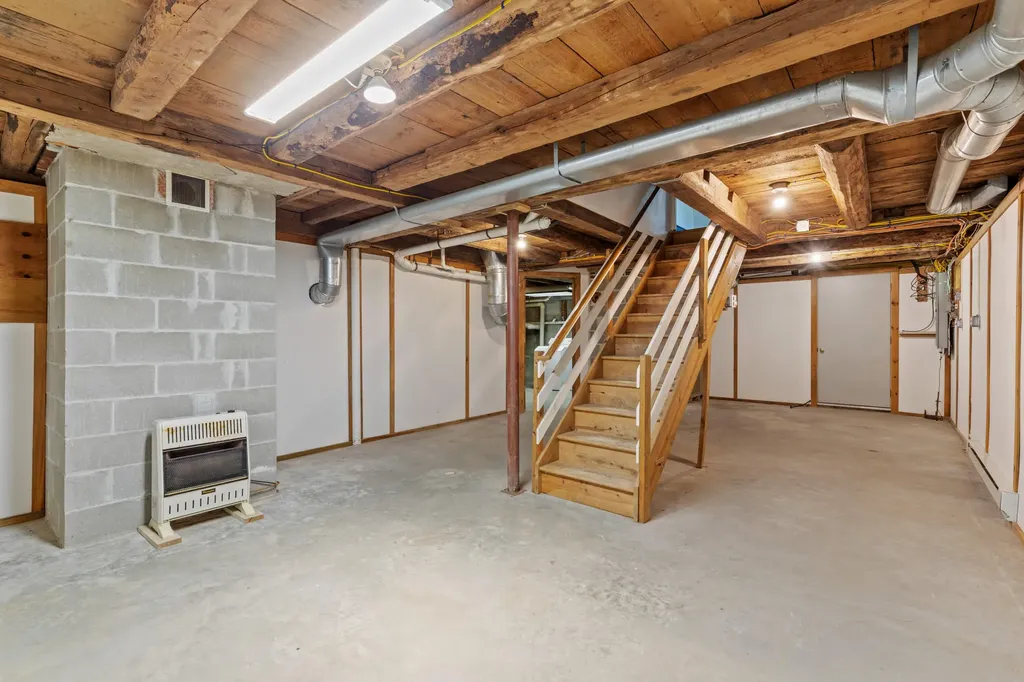445 Greely Road Extension Cumberland ME 04021