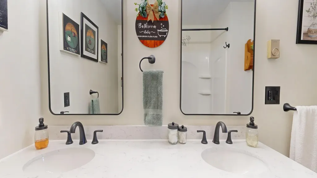 316 Pond Road Wayne ME 04284