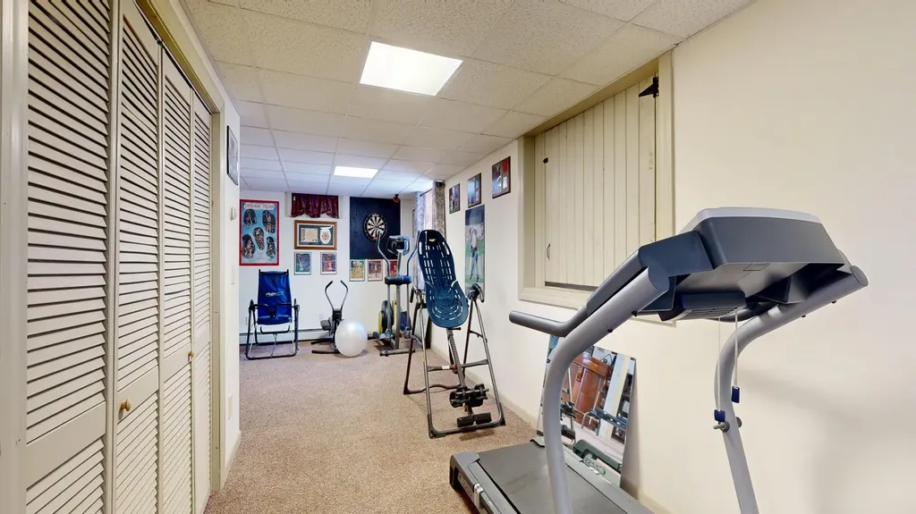 316 Pond Road Wayne ME 04284