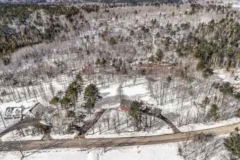316 Pond Road Wayne ME 04284