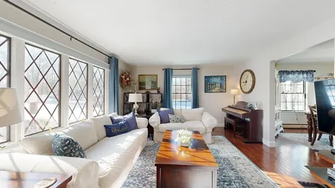 316 Pond Road Wayne ME 04284