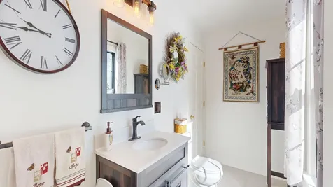 316 Pond Road Wayne ME 04284