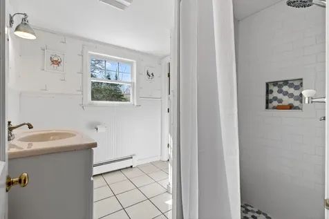 24 Johnson Road Falmouth ME 04105