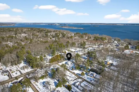 24 Johnson Road Falmouth ME 04105