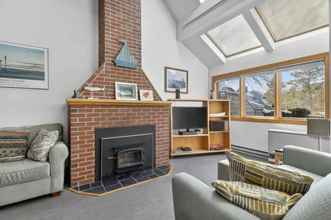 146 W Grand Avenue Old Orchard Beach ME 04064