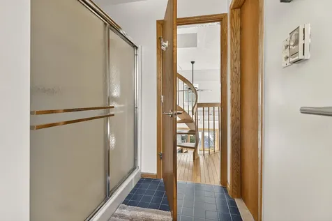 146 W Grand Avenue Old Orchard Beach ME 04064