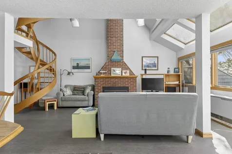 146 W Grand Avenue Old Orchard Beach ME 04064