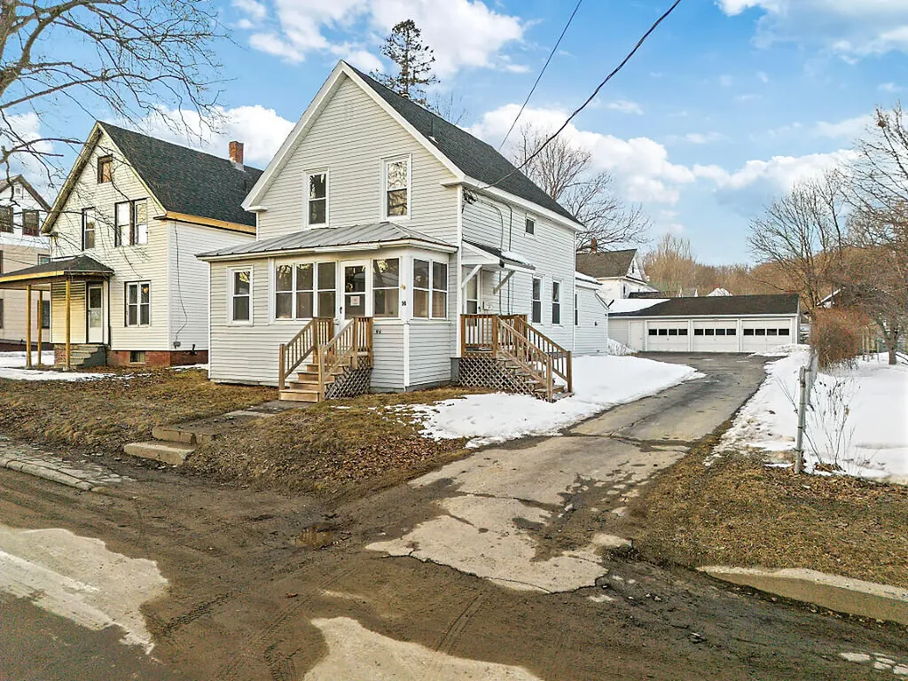 96 Clinton Avenue Winslow ME 04901