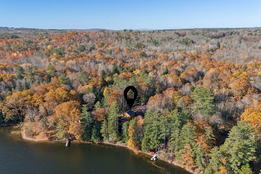 90 Macomber Road Readfield ME 04355