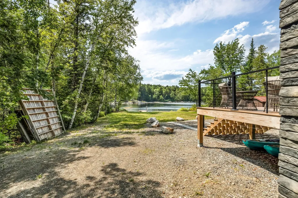39 Pratt Lane Danforth ME 04424