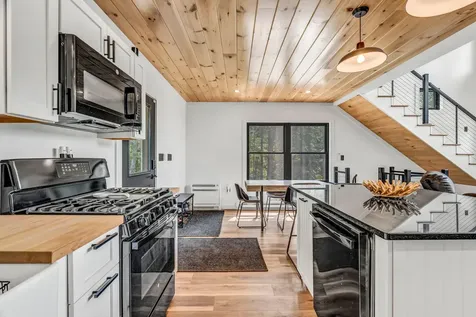 39 Pratt Lane Danforth ME 04424