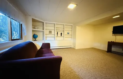 6 Lorraine Avenue Brewer ME 04412