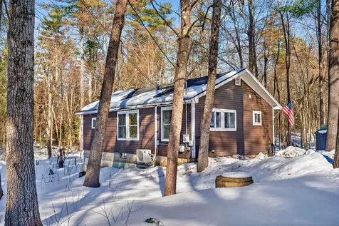 37 Sunny Lane Sanford ME 04073