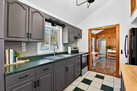 37 Sunny Lane Sanford ME 04073