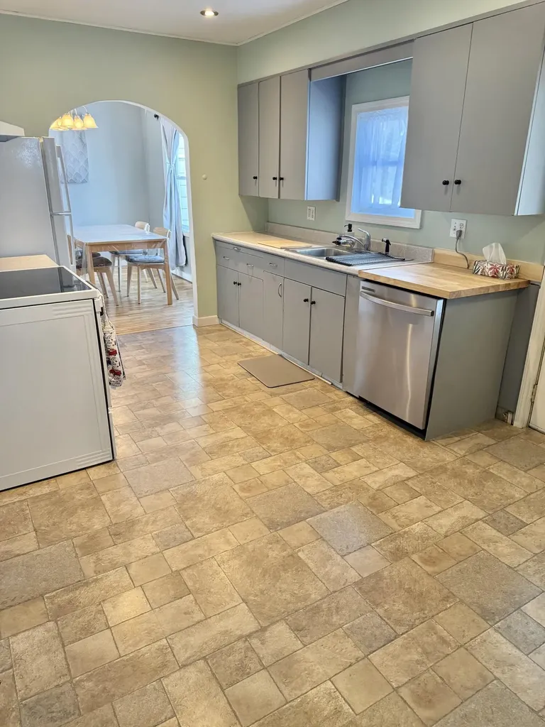 362 Saint Thomas Street Madawaska ME 04756