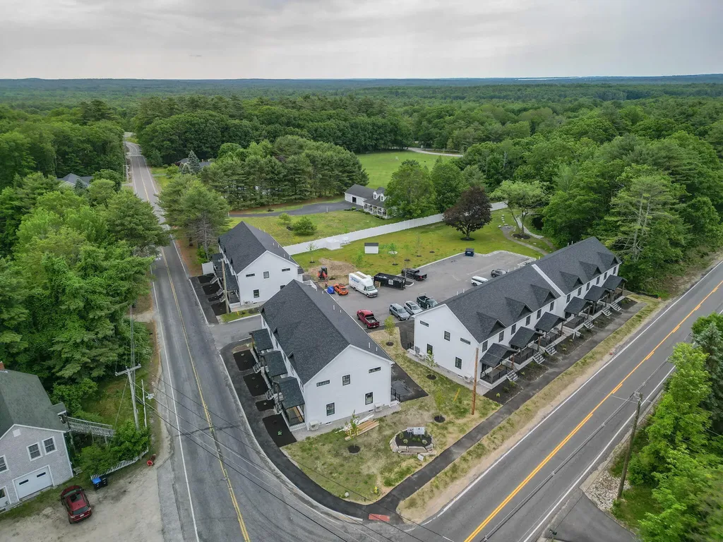 7 Parsonage Road North Yarmouth ME 04097