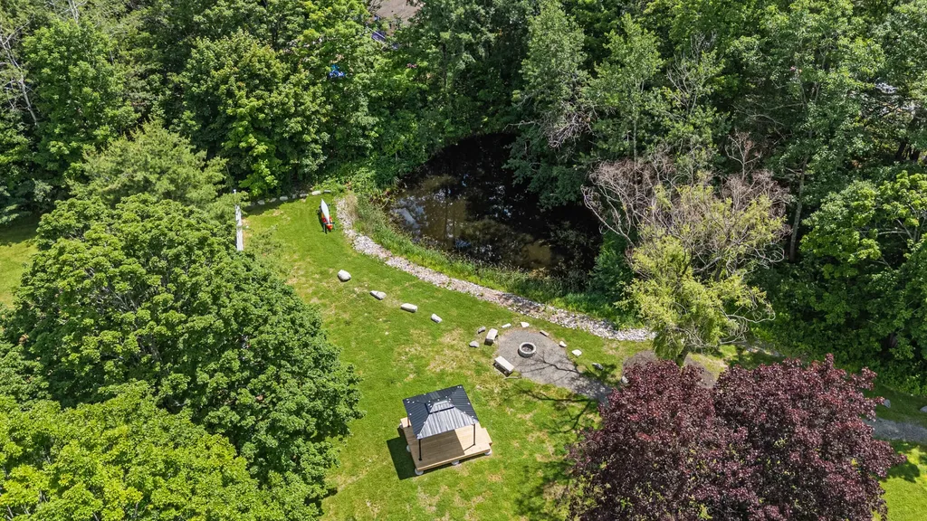 7 Parsonage Road North Yarmouth ME 04097