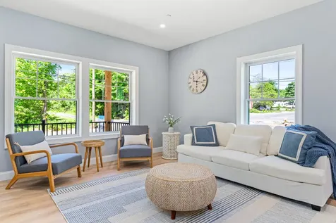 7 Parsonage Road North Yarmouth ME 04097