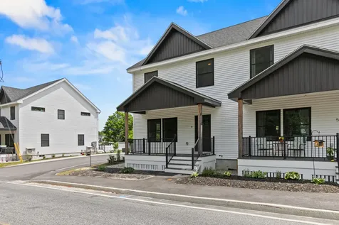 7 Parsonage Road North Yarmouth ME 04097