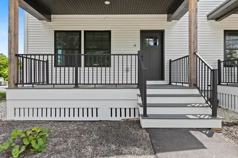 7 Parsonage Road North Yarmouth ME 04097