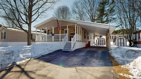 13 Village Drive Lewiston ME 04240