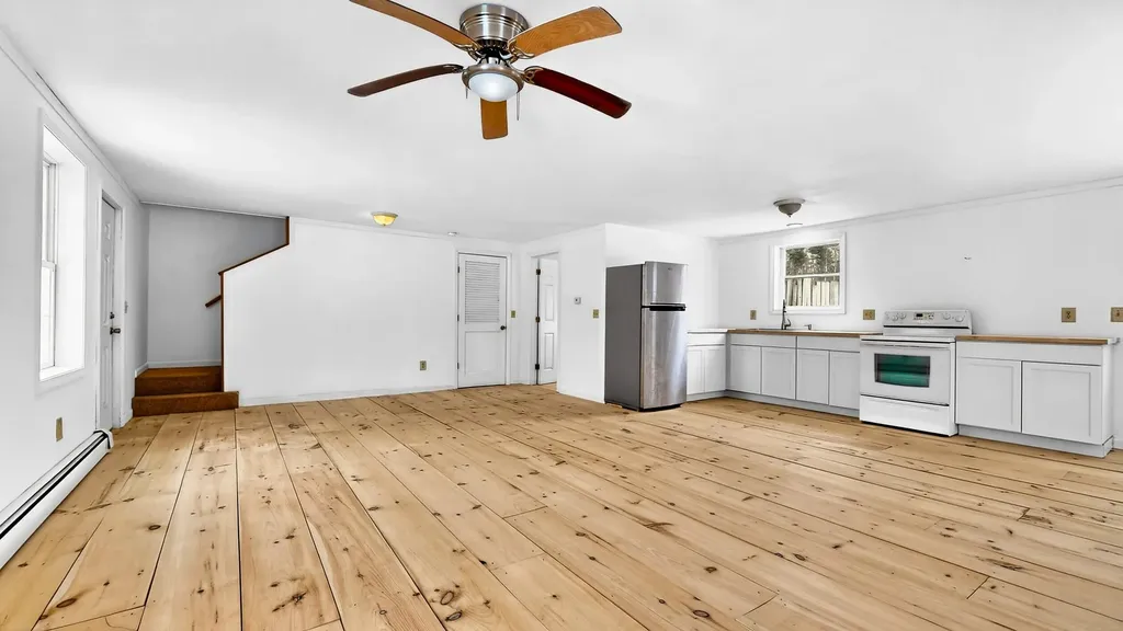 69 Old Orchard Road Buxton ME 04093