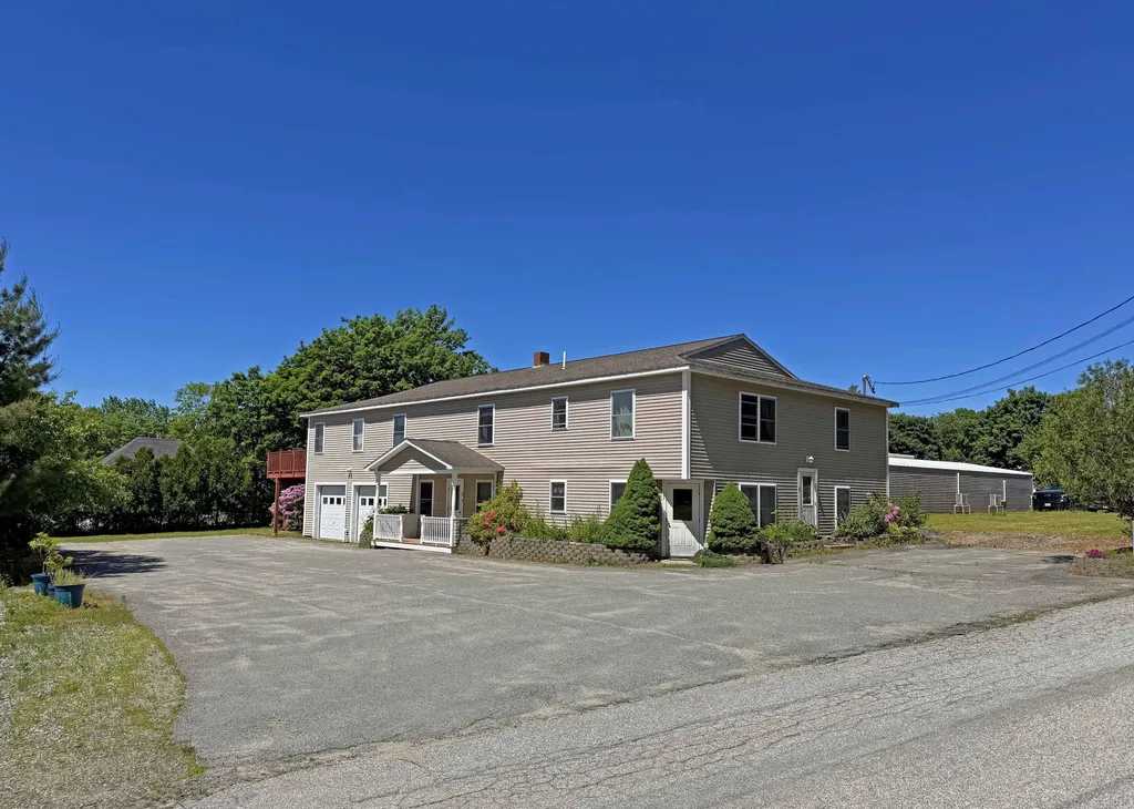 62 Spring Street Ellsworth ME 04605
