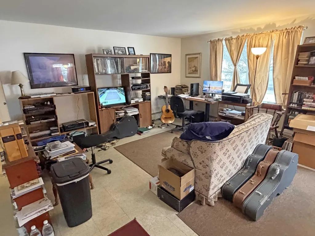 62 Spring Street Ellsworth ME 04605