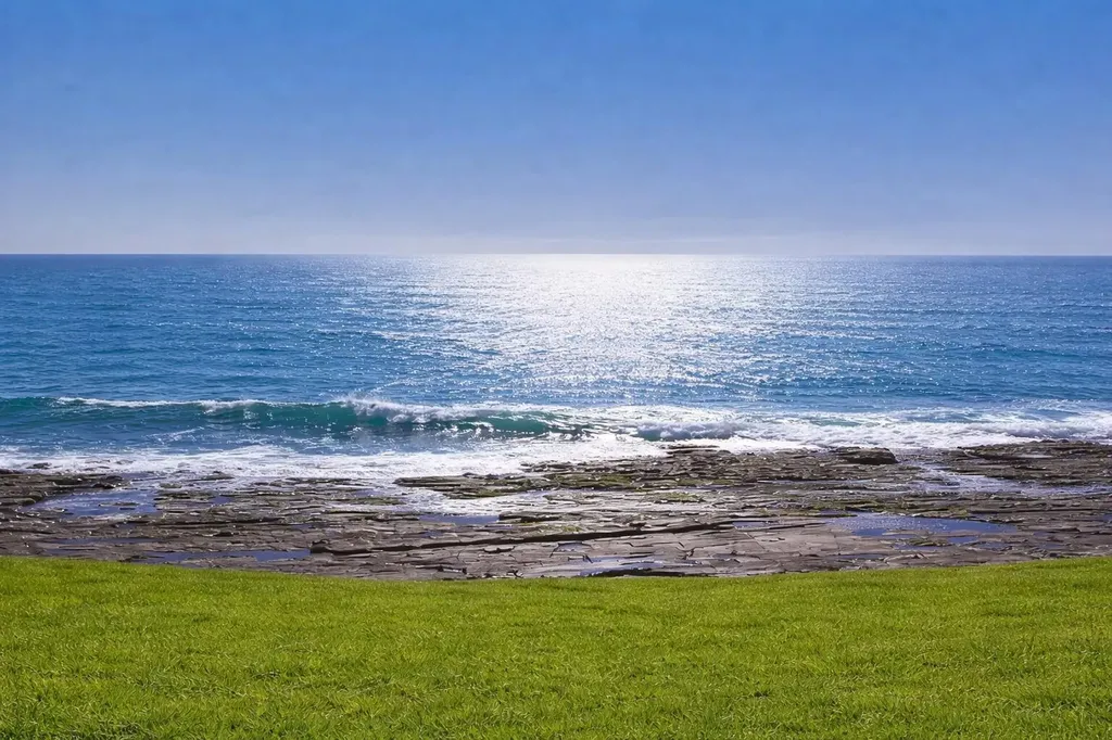 10 Sunny Bank Road Cape Elizabeth ME 04107