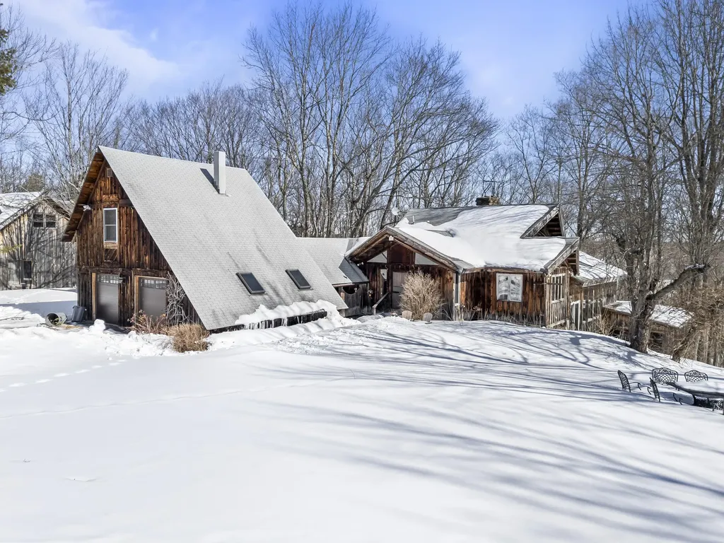 142 Deer Run Road Bowdoin ME 04287