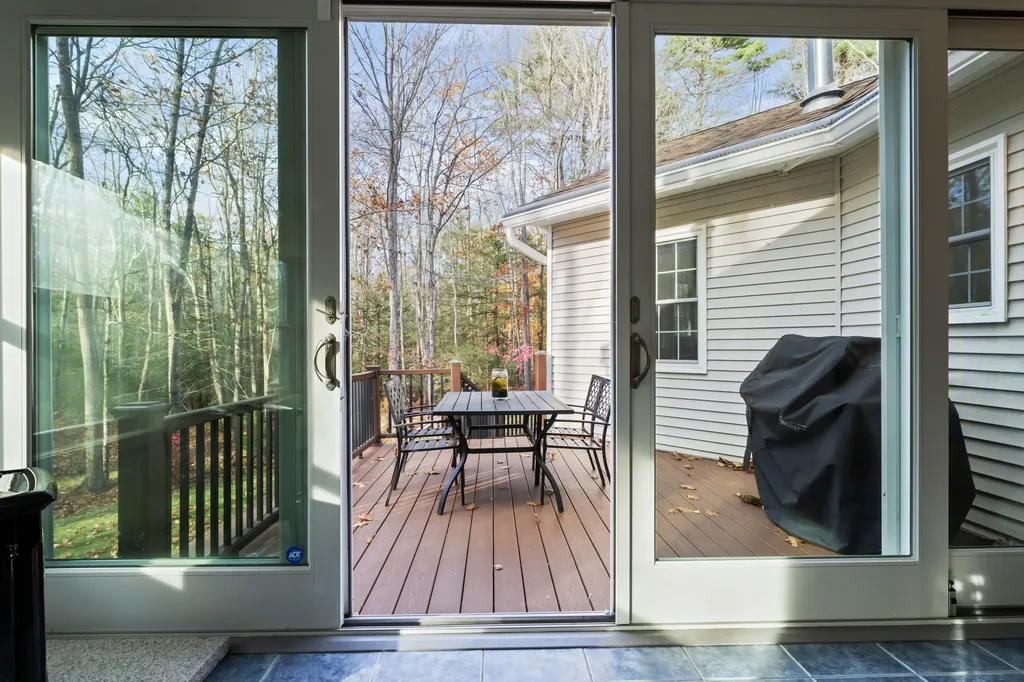 22 Adams Lane Ogunquit ME 03907
