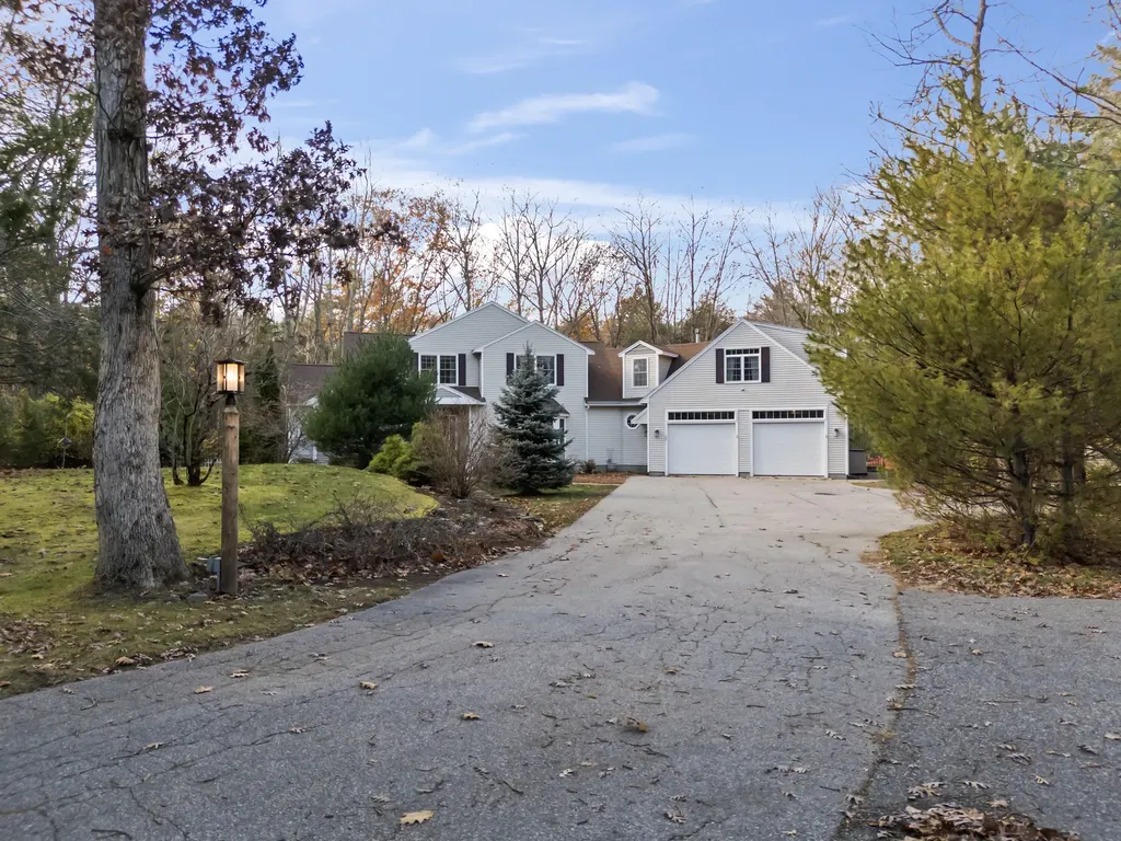 22 Adams Lane Ogunquit ME 03907