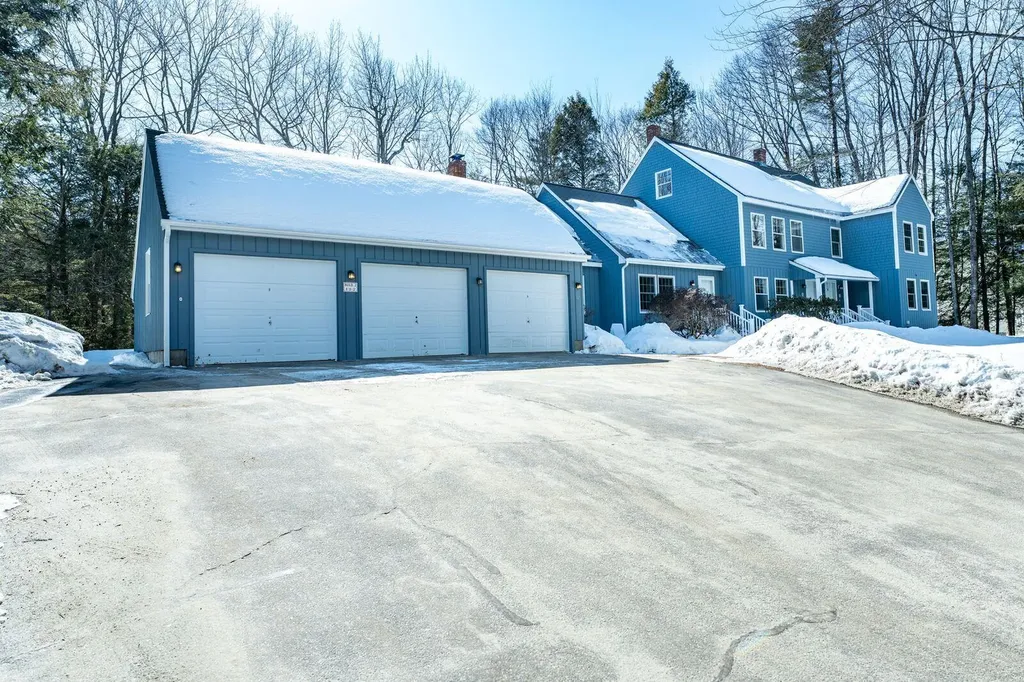 10 Forest Terrace Brunswick ME 04011