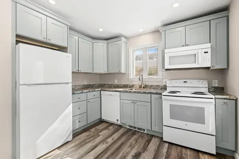 224 North Street Saco ME 04072
