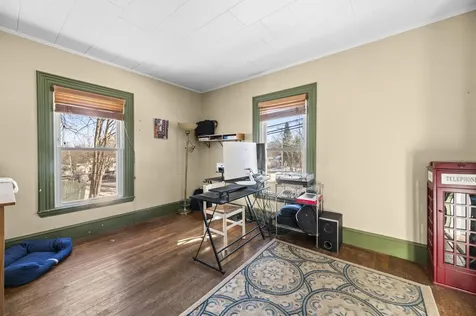 145 Highland Avenue Gardiner ME 04345