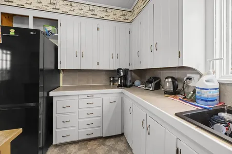 145 Highland Avenue Gardiner ME 04345