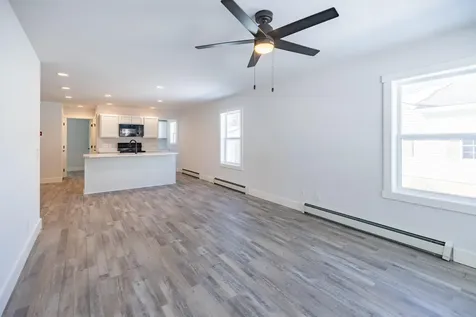 17 Streamside Drive Auburn ME 04210