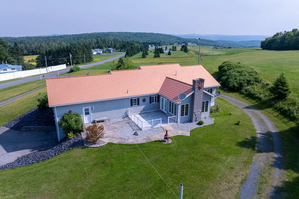222 Gagnon Road Madawaska ME 04756
